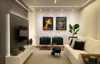 Imagem: O apartamento possui 3 Dormitórios, 2 Banheiros, 2 Vagas na