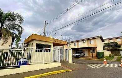 Imagem: A casa possui 2 Dormitórios, 1 Banheiro, 1 Vaga na garagem