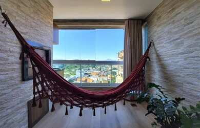 Imagem: O apartamento possui 3 Dormitórios, 2 Banheiros, 2 Vagas na