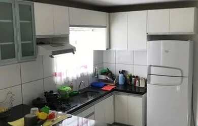 Imagem: A casa possui 3 Dormitórios, 3 Banheiros, 3 Vagas na garagem