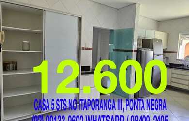 Imagem: A casa em condomínio para alugar possui 5 Dormitórios, 5 Banheiros