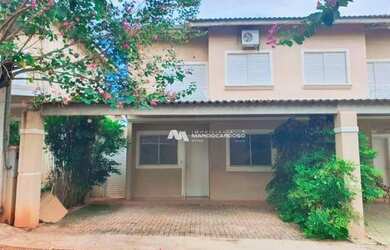 Imagem: A casa em condomínio possui 3 Dormitórios, 2 Banheiros, 2