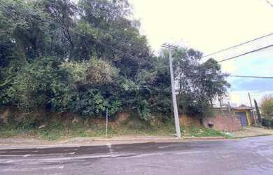 Imagem: O terreno possui 450m² de Área e está localizado em Palace