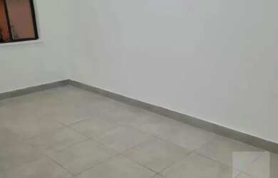 Imagem: O depósito possui 84m² de Área e está localizado em República