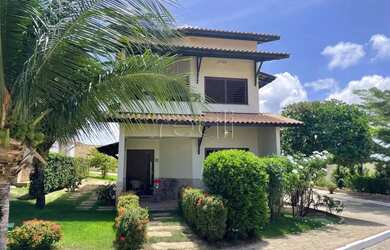 Imagem: A casa em condomínio possui 4 Dormitórios, 5 Banheiros, 2