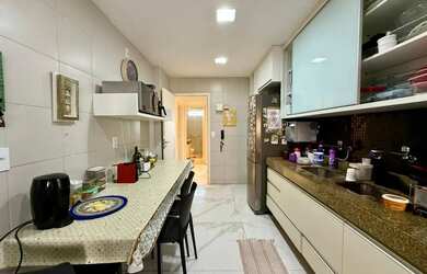 Imagem 5: Imóvel para venda possui 157 metros quadrados com 4 quartos em Ponta...