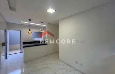 Imagem: A casa possui 2 Dormitórios, 1 Banheiro, 1 Vaga na garagem