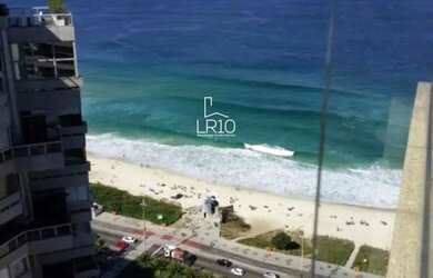 Imagem: O apartamento na cobertura possui 3 Dormitórios, 1 Banheiro