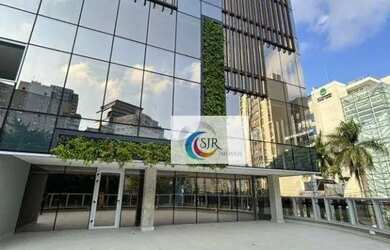 Imagem: O depósito possui 5 Vagas na garagem, 430m² de Área e está