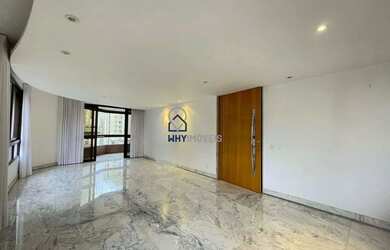 Imagem: O apartamento possui 4 Dormitórios, 3 Banheiros, 3 Vagas na