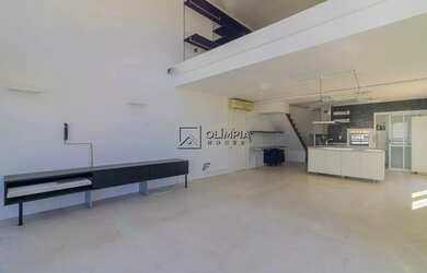 Imagem: O apartamento possui 1 Dormitório, 2 Banheiros, 2 Vagas na