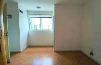 Imagem: O depósito possui 38m² de Área e está localizado em Garcia