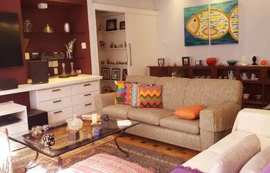 Imagem: O apartamento possui 4 Dormitórios, 3 Banheiros, 1 Vaga na