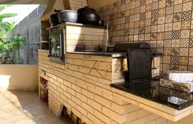 Imagem 15: Oportunidade - Casa - Bosque dos Eucaliptos - 3 Dormitórios - 250m²