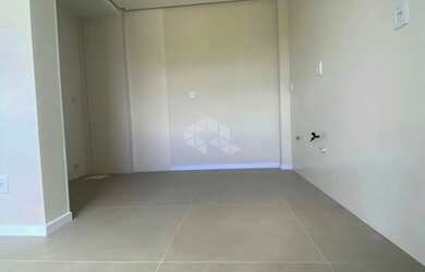 Imagem 5: Apartamento à com 02 dormitórios no bairro Camobi, em Santa Maria, RS