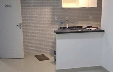 Imagem: O apartamento possui 1 Dormitório, 1 Banheiro, 50m² de Área