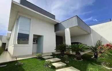 Imagem: A casa possui 3 Dormitórios, 3 Banheiros, 3 Vagas na garagem