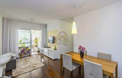 Imagem: O apartamento possui 2 Dormitórios, 2 Banheiros, 1 Vaga na