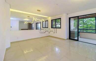 Imagem: O apartamento possui 3 Dormitórios, 4 Banheiros, 3 Vagas na