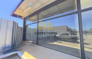 Imagem: O depósito possui 2 Vagas na garagem, 56m² de Área, Imóvel