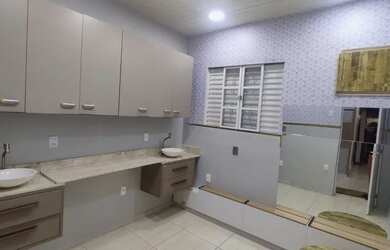 Imagem: O depósito possui Imóvel novo e está localizado em Pilares