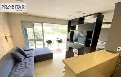 Imagem: O apartamento possui 1 Dormitório, 1 Banheiro, 1 Vaga na garagem