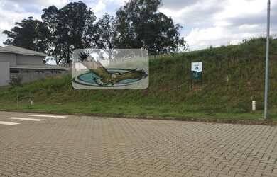 Imagem: O terreno possui 697m² de Área e está localizado em Loteamento