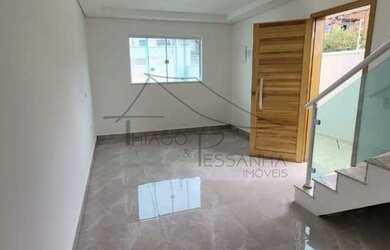 Imagem: A casa em condomínio possui 2 Dormitórios, 1 Banheiro, 2 Vagas