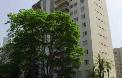 Imagem: O apartamento à venda possui 3 Dormitórios, 2 Banheiros, 2