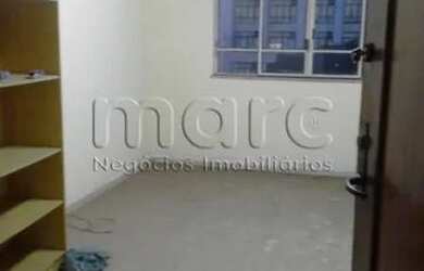 Imagem: O depósito possui 31m² de Área e está localizado em Centro