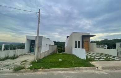 Imagem: O terreno possui 125m² de Área e está localizado em Caucaia