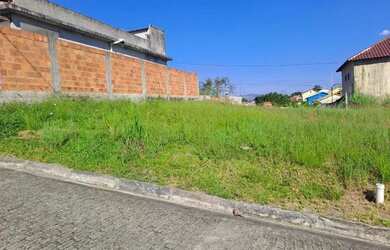 Imagem: O terreno possui 198m² de Área e está localizado em Vila