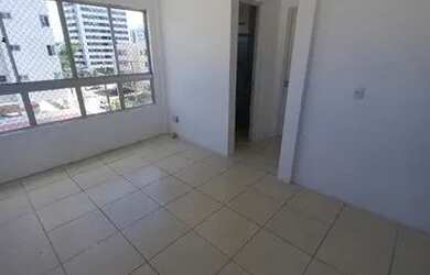 Imagem: O apartamento possui 1 Dormitório, 1 Banheiro, 1 Vaga na garagem