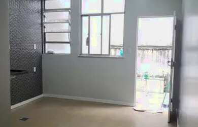 Imagem: O apartamento possui 1 Dormitório, 1 Banheiro, 32m² de Área