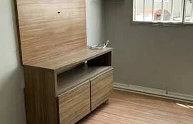 Imagem: O apartamento possui 1 Dormitório, 1 Banheiro, 1 Vaga na garagem