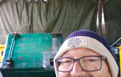 Imagem: A casa possui 1 Dormitório, 1 Banheiro, 1 Vaga na garagem