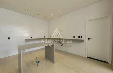 Imagem 3: ALTO DA BOA VISTA, CASA 4 SUÍTES COM PISCINA FINO ACABAMENTO