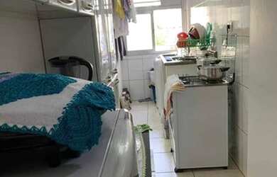 Imagem: O apartamento possui 1 Dormitório, 2 Banheiros, 1 Vaga na garagem