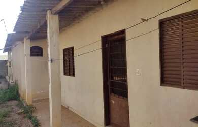 Imagem 15: Lote com 3 casas no Condomínio Cachoeira, Urgente, 119.000