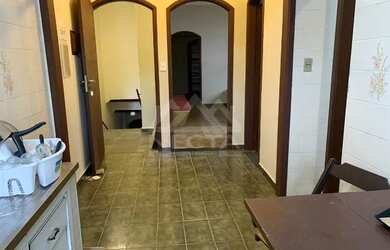 Imagem: A casa possui 2 Dormitórios, 2 Banheiros, 1 Vaga na garagem