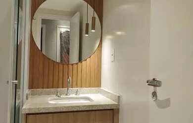 Imagem: O apartamento possui 2 Dormitórios, 2 Banheiros, 1 Vaga na