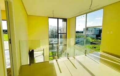 Imagem 4: Venda casa no Damha sendo 4 suites e closet