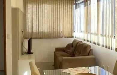 Imagem: O apartamento possui 1 Dormitório, 1 Banheiro, 1 Vaga na garagem