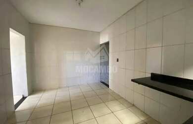 Imagem 6: Casa de rua Térrea / Residencial / Vila Centenário