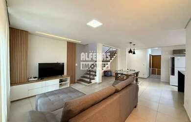 Imagem: A casa possui 4 Dormitórios, 3 Banheiros, 4 Vagas na garagem