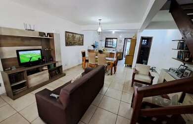 Imagem 2: Casa para Venda - 100m², 2 dormitórios, sendo 02 suítes, 02 vaga - Hípica