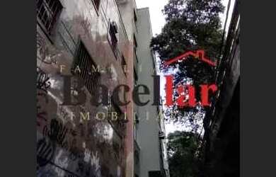 Imagem: O depósito possui 177m² de Área e está localizado em Praça