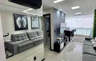 Imagem: O apartamento possui 2 Dormitórios, 2 Banheiros, 2 Vagas na