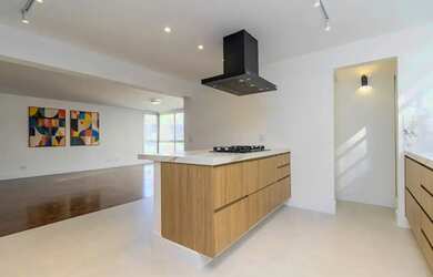 Imagem 13: Apartamento para venda em Higienópolis com 3 quartos, sendo 2 suítes...