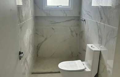 Imagem 12: Casa em Hípica. Área de serviço, Lareira, 2 Vagas na garageme3 Dormitórios